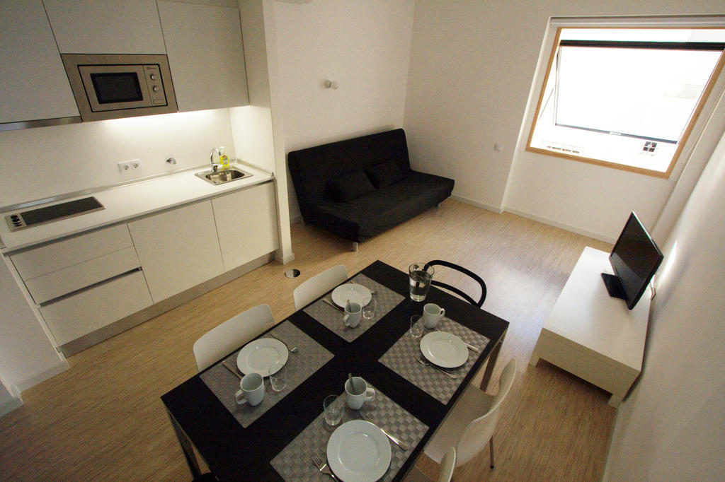 Opo.Apt - Art Deco Apartments In Oporto'S Center Rum bild
